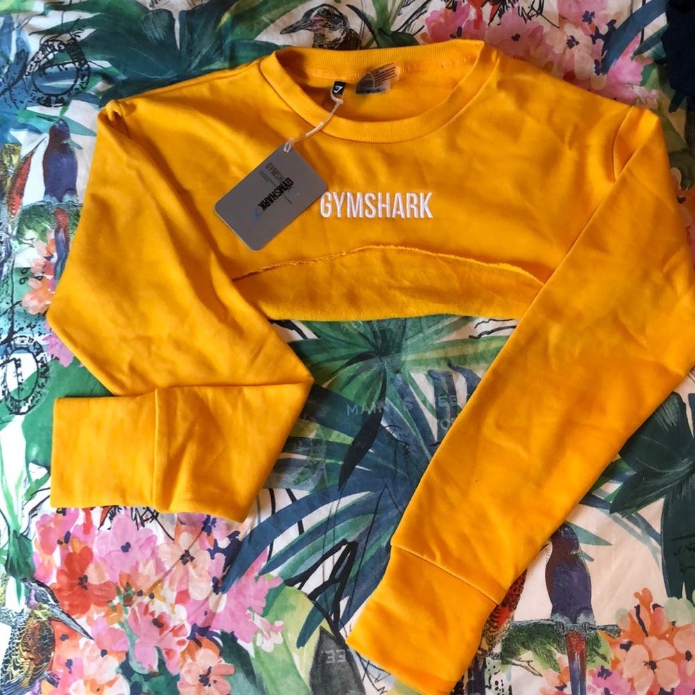 NWT Gymshark Super Cropped Sweater